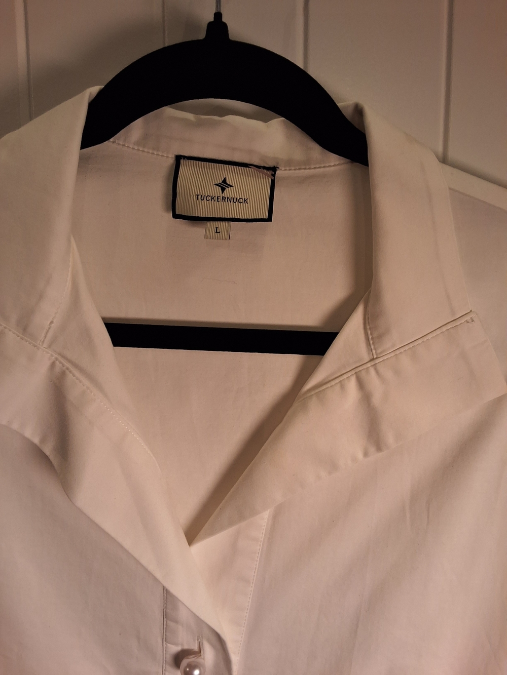 Tuckernuck White Women’s Button-Up Shirt